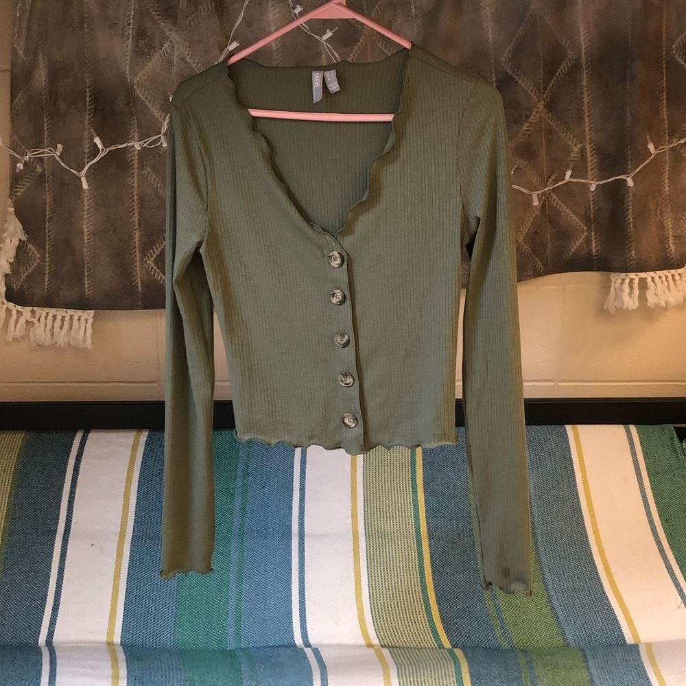 SUPER CUTE LONG SLEEVE ASOS TOP